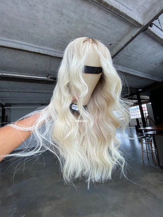 Elsie Platinblond Atelier