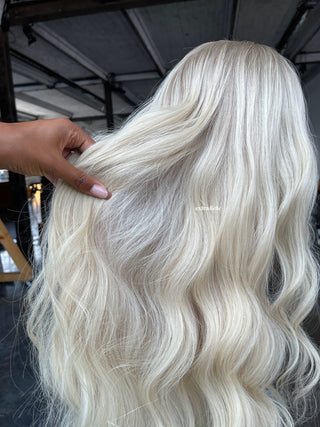 Elsie Platinblond Atelier