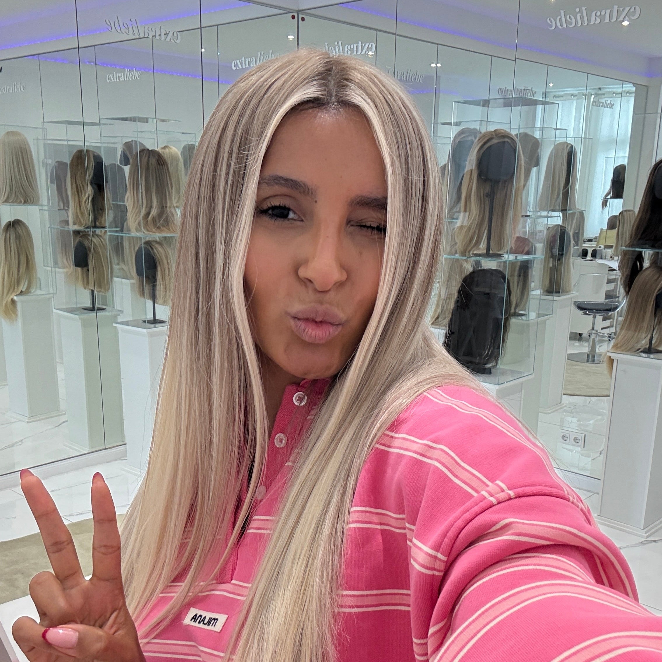 Sassy Lightblonde Balayage Atelier