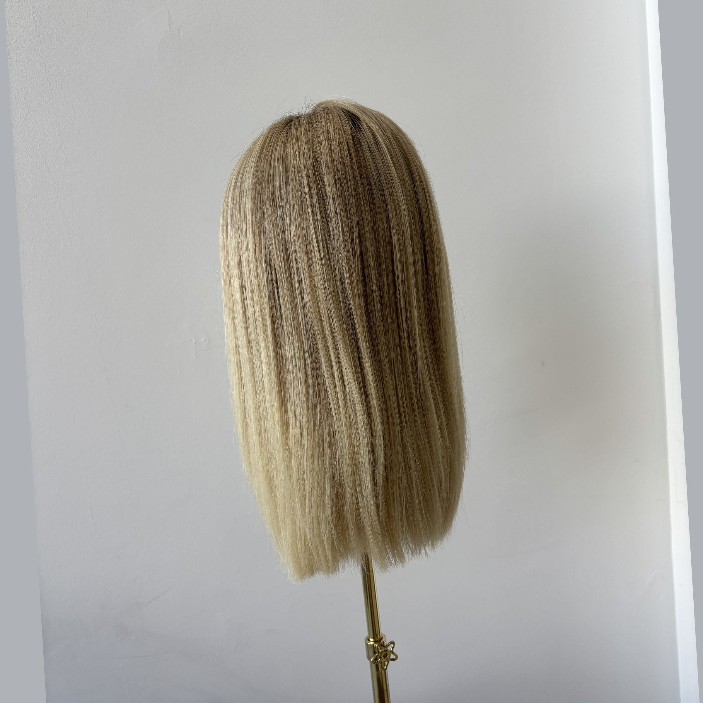 Bob Kissme | Echthaarperücke | Hellblond | Extraliebe