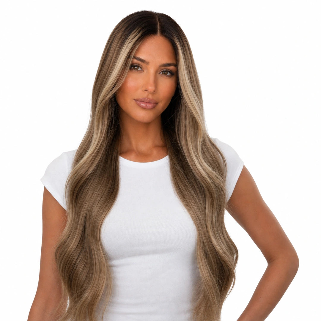 Stella | Echthaarperücke | Dark Blonde Balayage | Extraliebe
