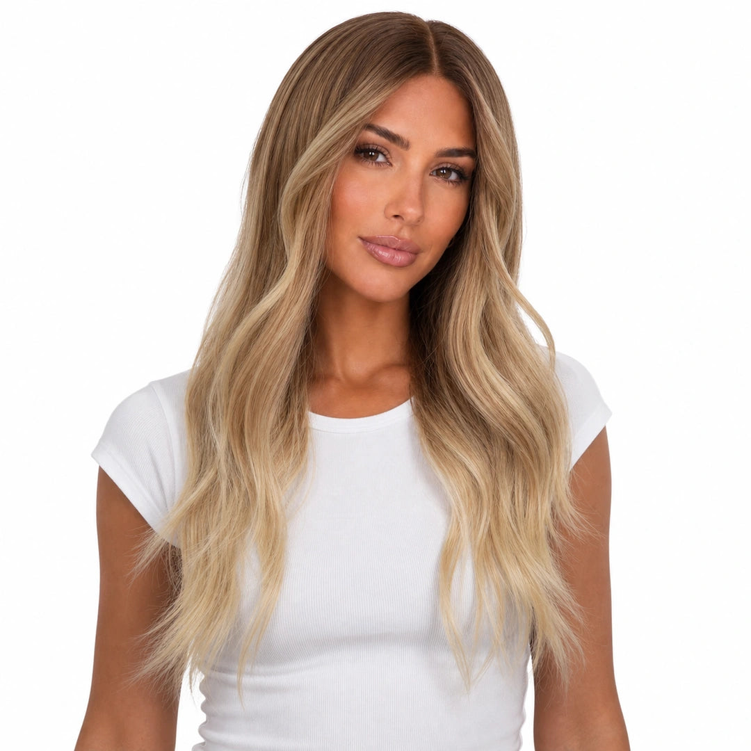 Synnie | Echthaarperücke | Mittelblond Golden Balayage | Extraliebe