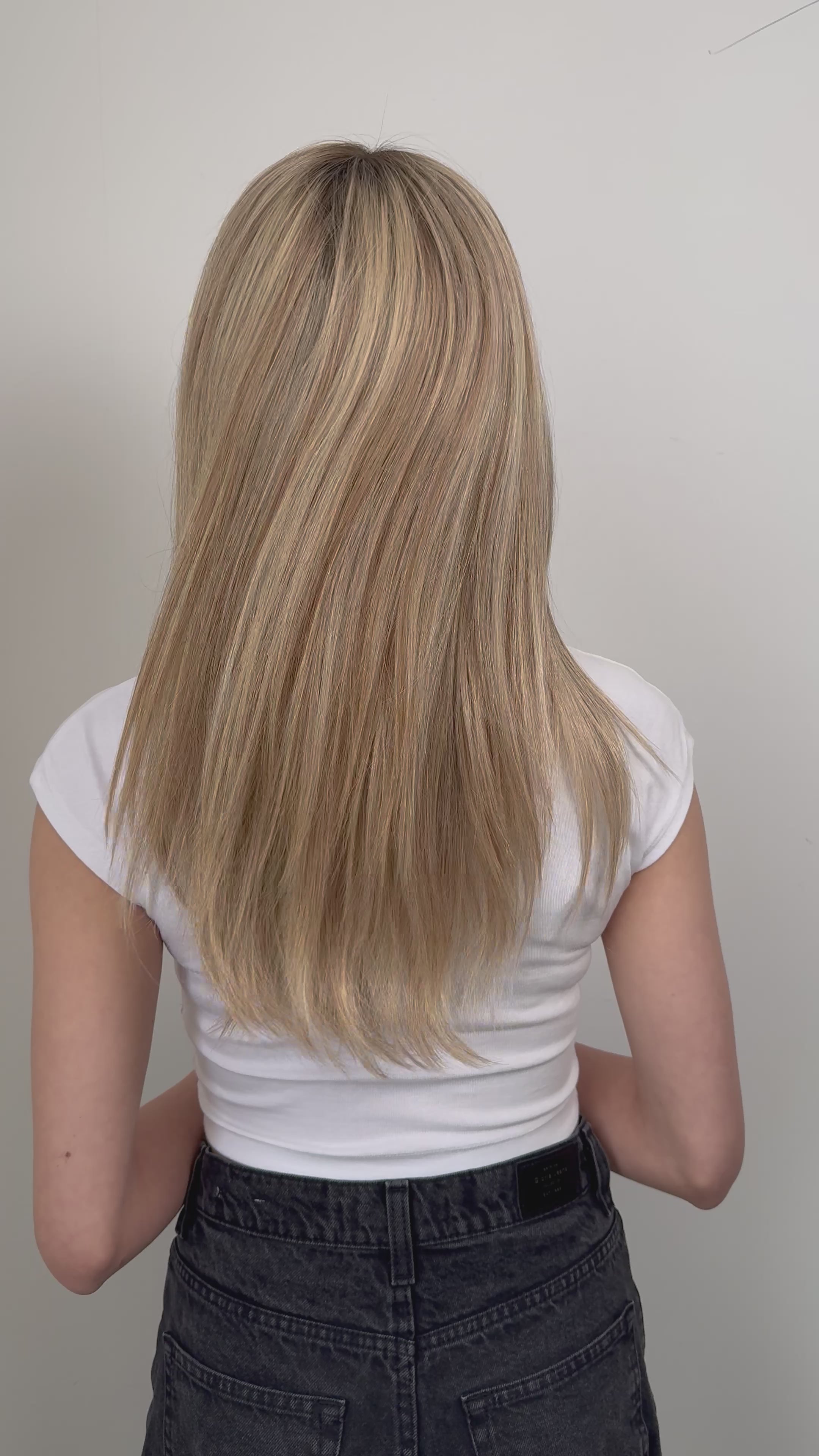 Ria Hellblond Champagner