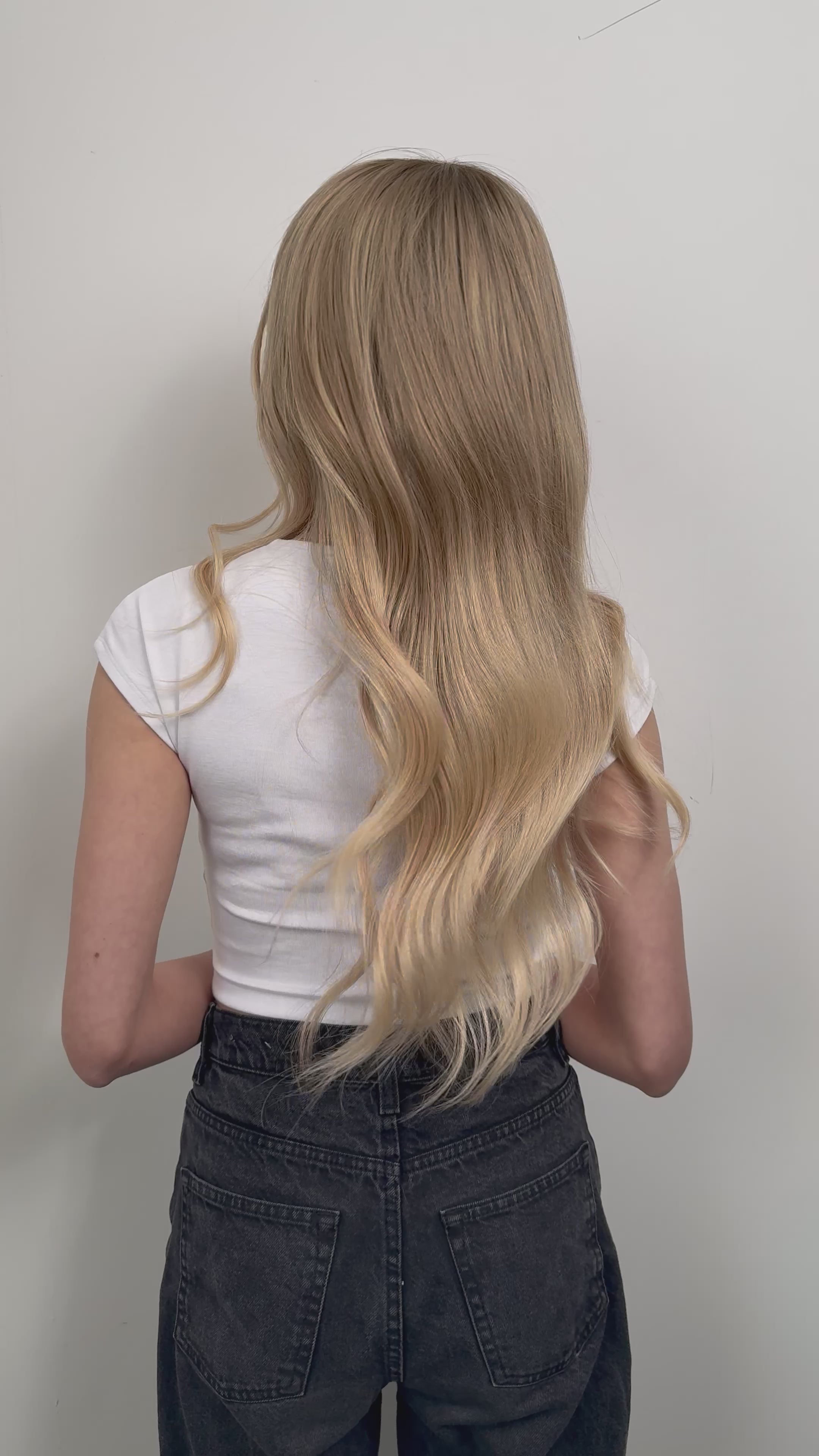 Lindsey Platinum Asch Balayage