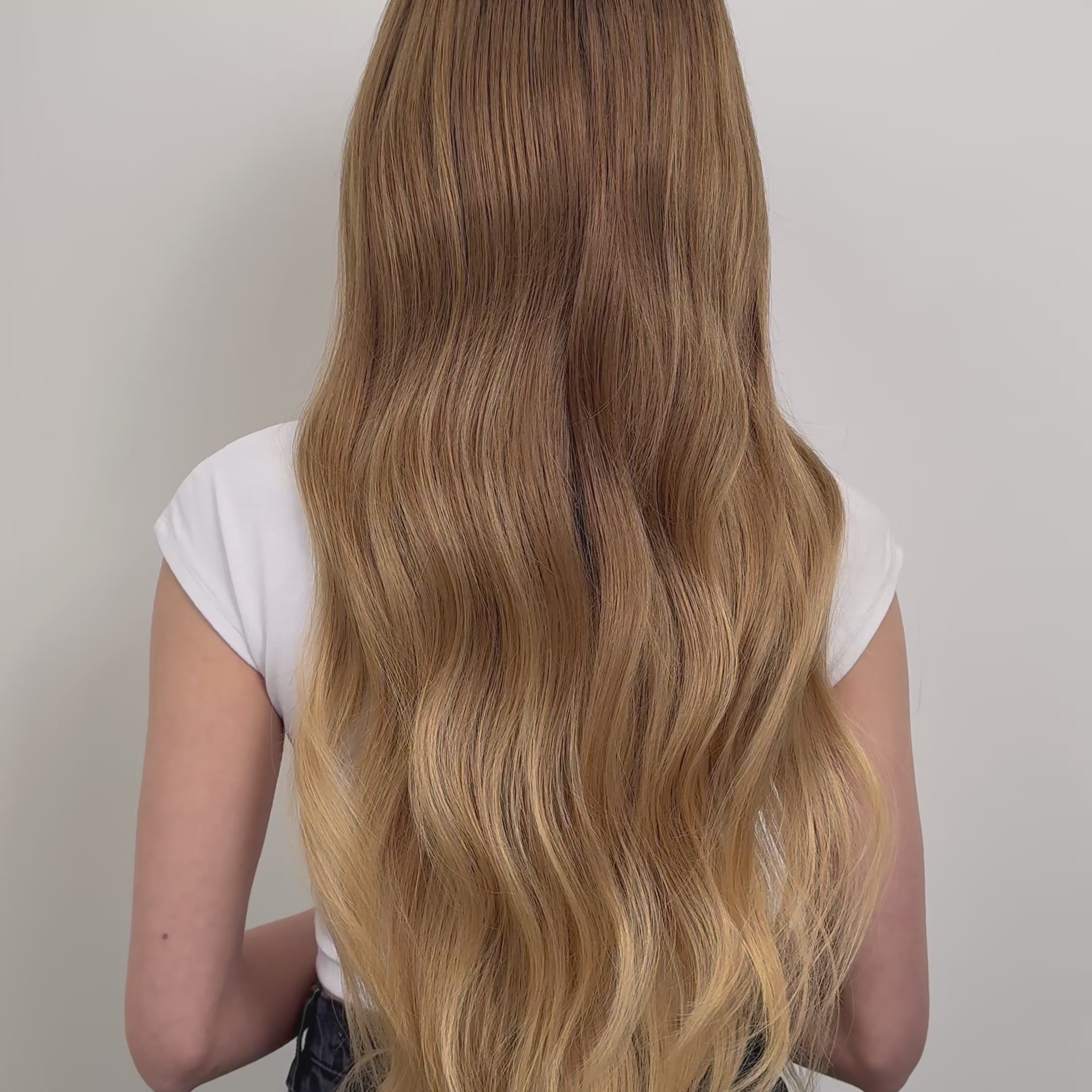 Jennie Mittelblond Summer Balayage