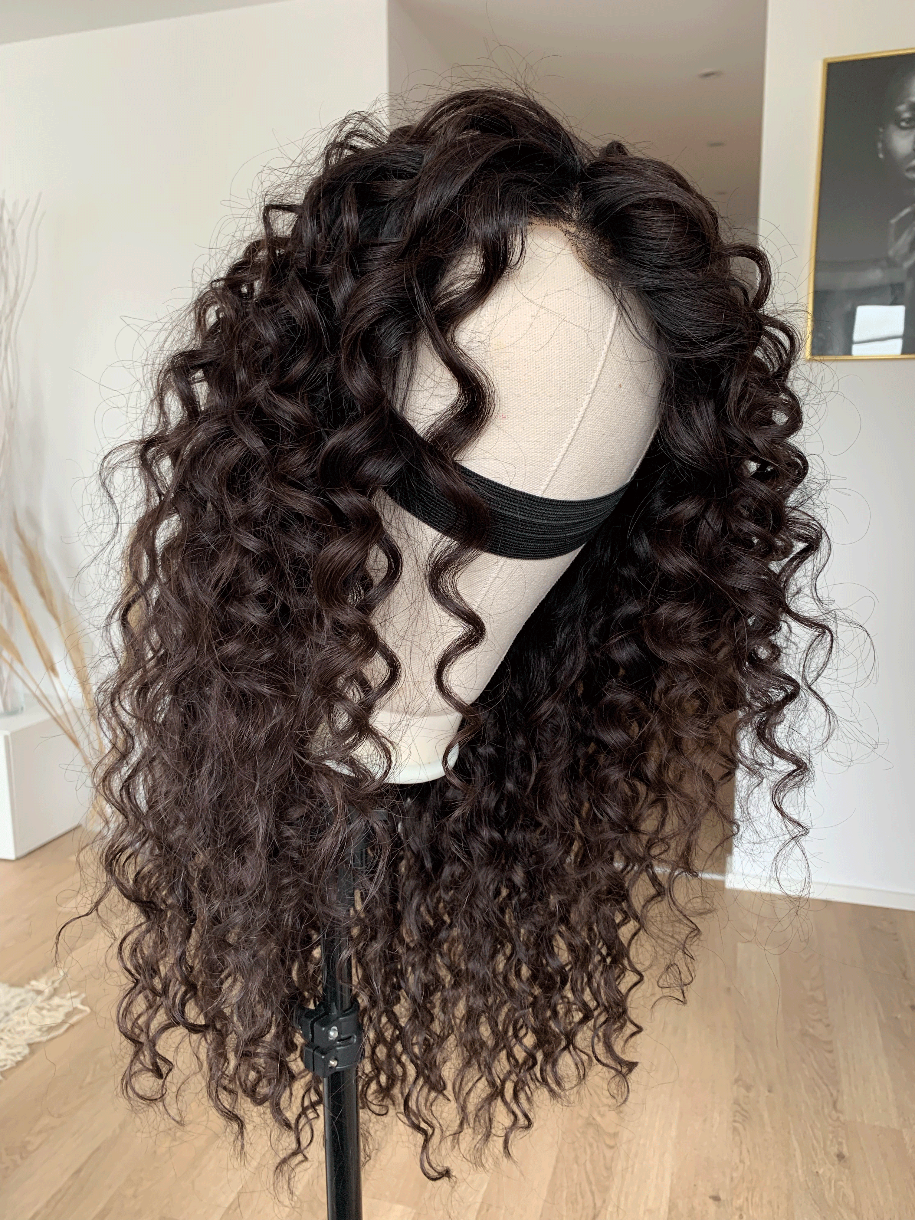 Armine Dunkelbraun Atelier