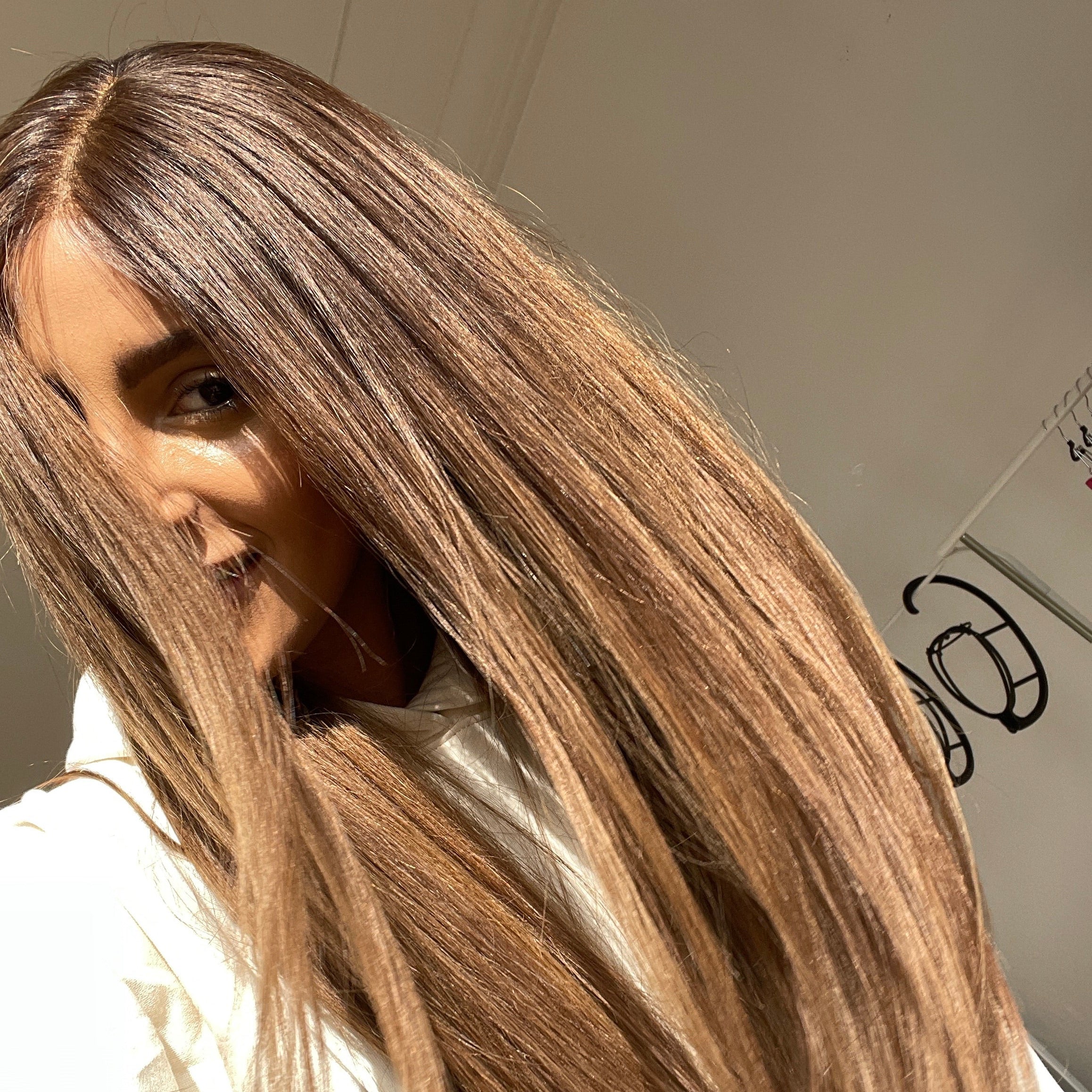 Hazel Nussbraun Balayage Atelier